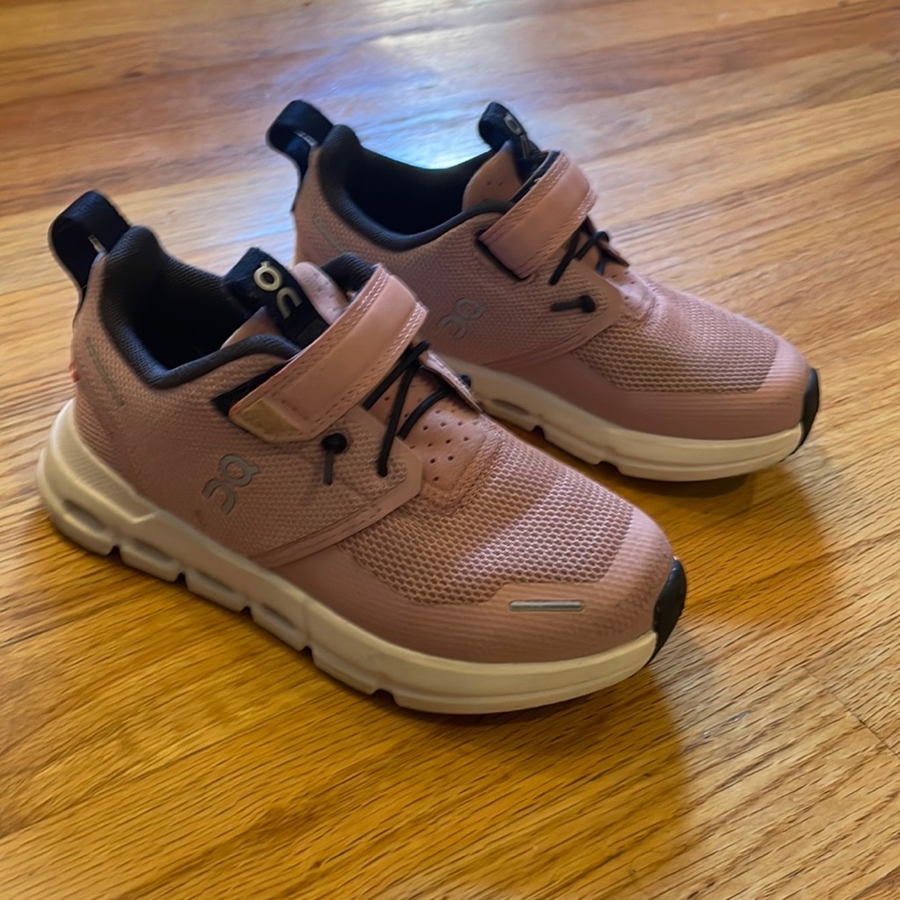 Girls Toddler On Running (Cloud) Sneakers